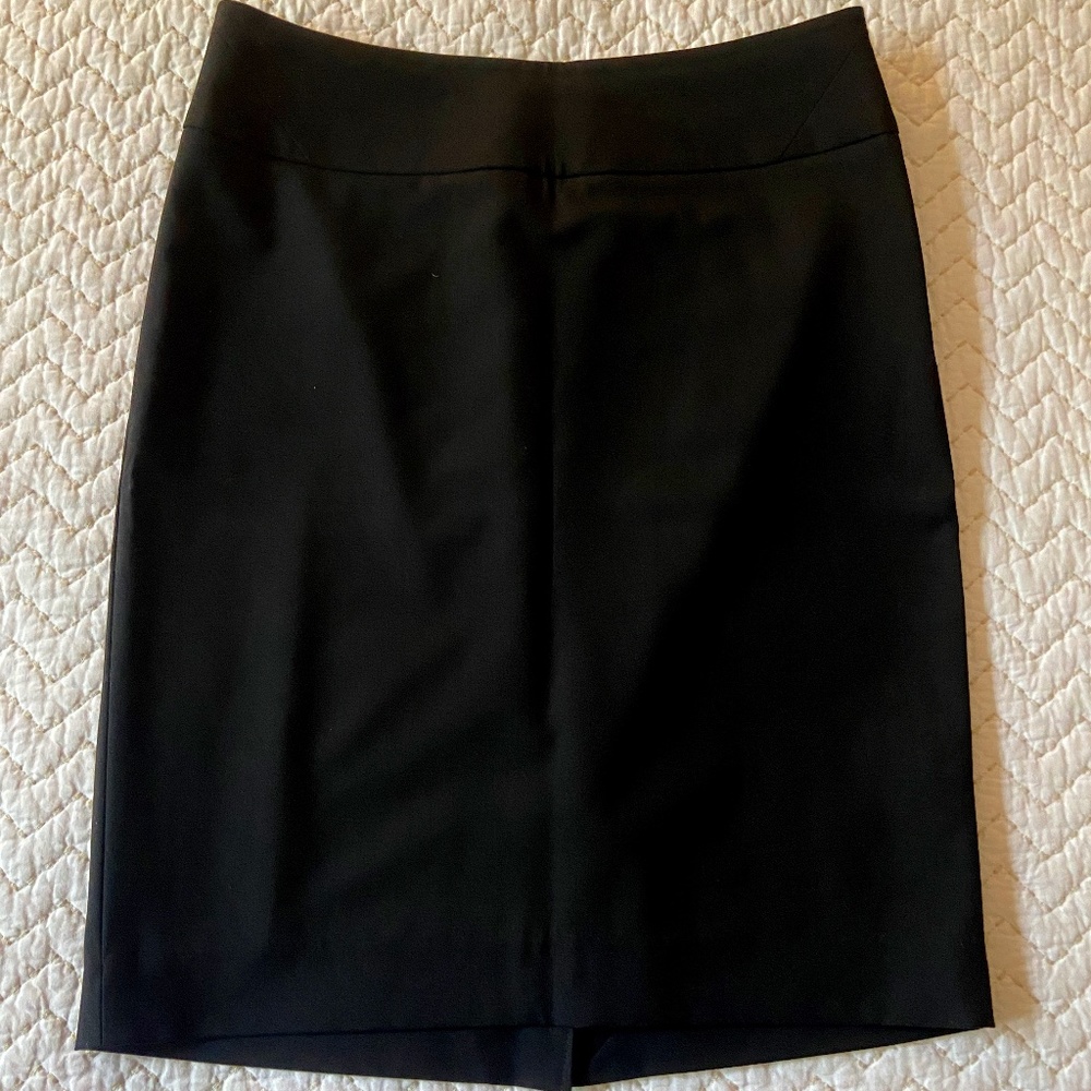 Black Pencil Skirt - The Limited - Size 4